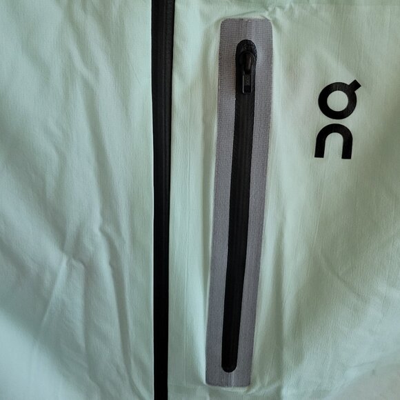 On Running Jacket - Men's XXL - Picture 3 of 4